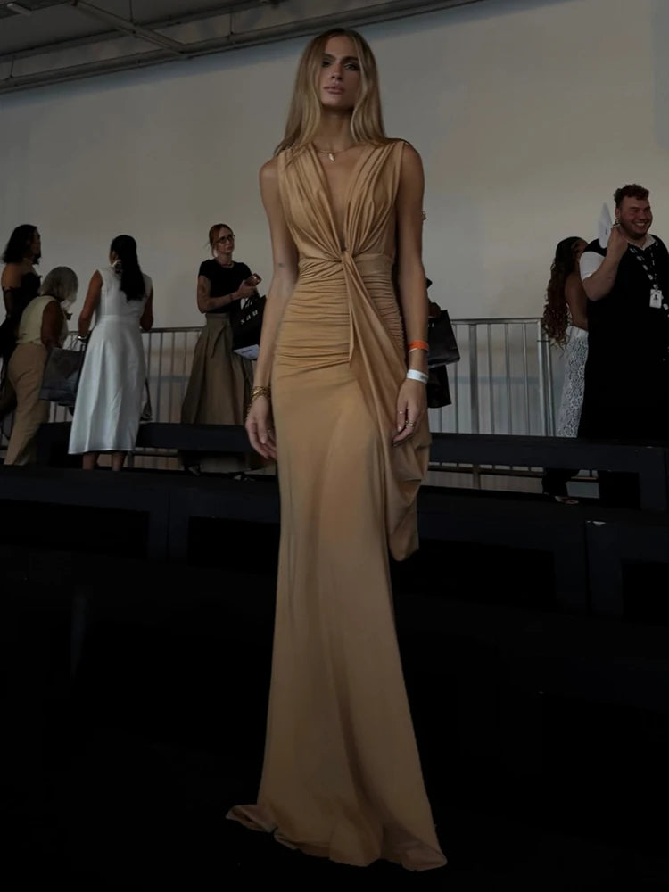 Monellier Ribbon Decoration Ruched Deep V-Neck Maxi Dress